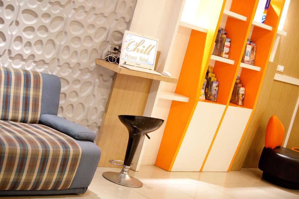 Chill Patong Hotel Экстерьер фото
